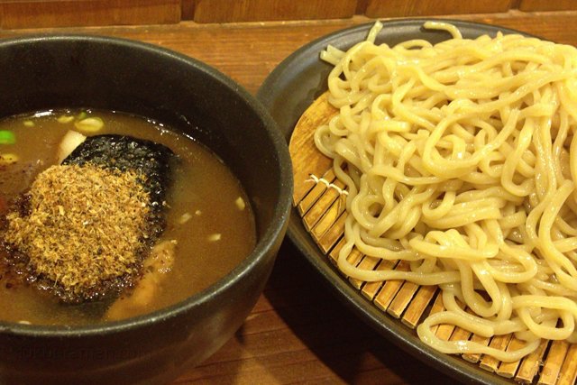 是・空 福井本店