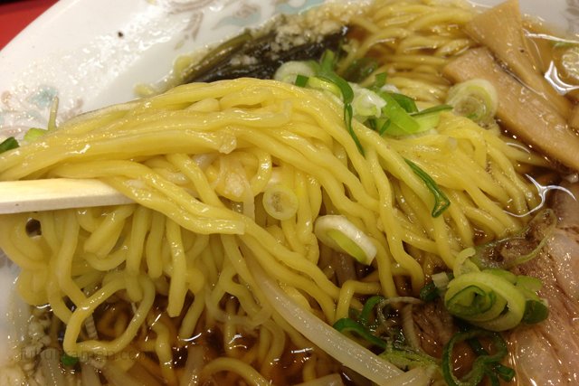 中細ウェーブ麺