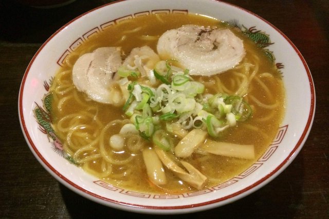 屋台ラーメン おかや 料理の写真（2014年8月31日）