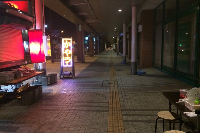 屋台ラーメン おかや 店舗（2014年8月31日）
