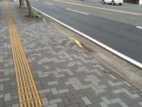 博多ラーメン 田中　駐車場の段差に注意 2013年2月