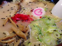 九州とんこつラーメン　スープと具　らーめん ほくしん 開発新保店