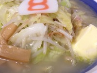 8番らーめん 幾久店　バター(風味)らーめん　スープ