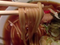 ラーメン　麺　ながい