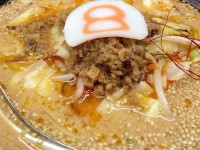 野菜担々麺　スープと具