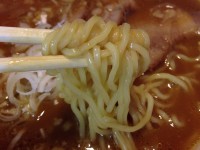 豚骨醤油チャーシューメン　麺　つくも橋ピリケン 本店
