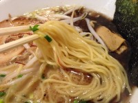 中細ウェーブ麺